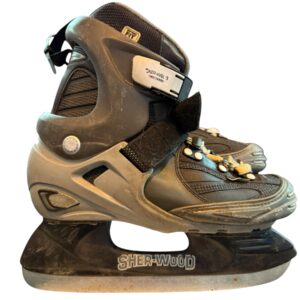 Used Sherwood Soft Max  Pleasure Skates Size 8
