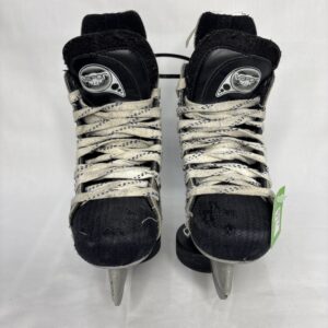 USED Bauer Vapor Hockey Skates Size 2R