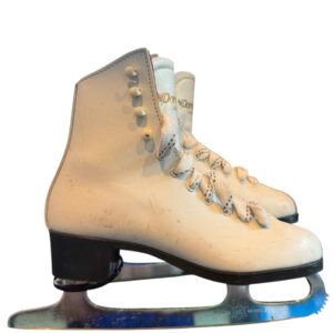 Used Dominion Figure Skates Size 3