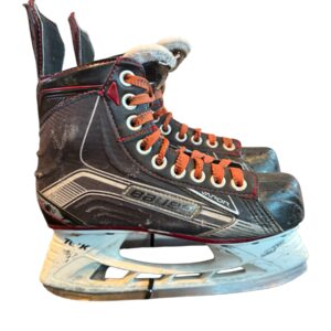 Used Bauer Vapor X500 Skates Size 2